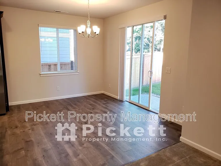 4222 Andasio Loop SE — Photo 12