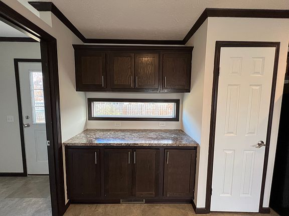 4th image of 2218 Summerfield Ln #798