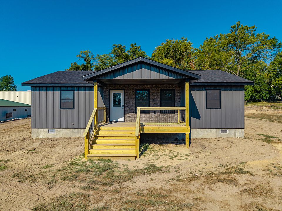 1st image of 404 Wolthuis Lane