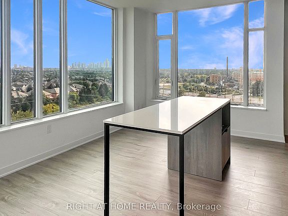 4th image of 2495 Eglinton Ave W #809