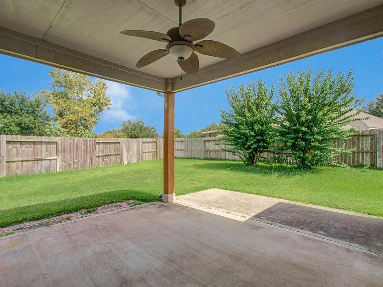 7142 Breton Bay Pass — Photo 45