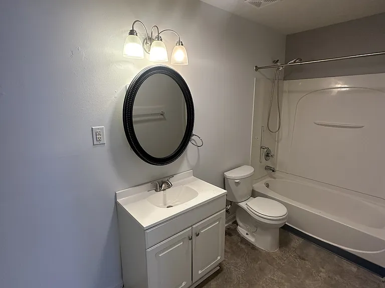 2510 Lindsay Ave #B-B5 — Photo 3