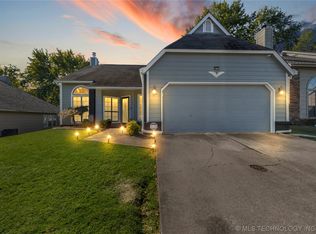 9124 E 87th Pl, Tulsa, OK 74133