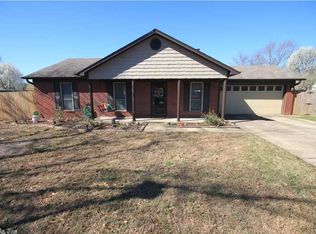 812 Lindy Cv, Bryant, AR 72022