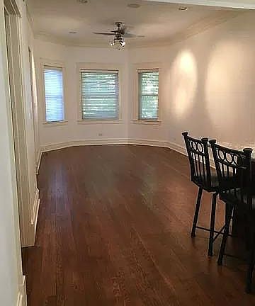 2nd image of 1453 W Thome Ave #1