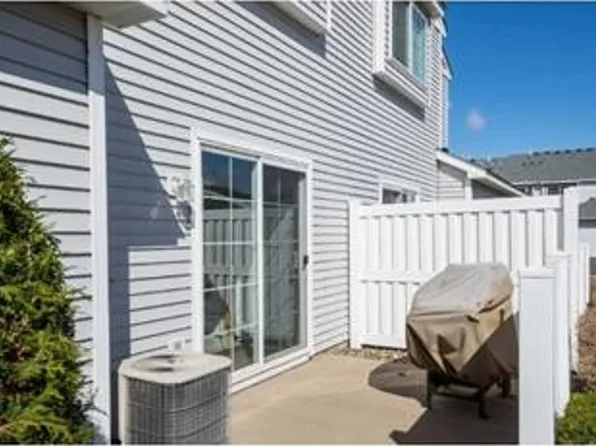 15971 Flotilla Trl, Apple Valley, MN 55124