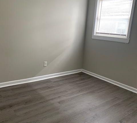 5th image of 2133 Will Fant Dr APT 3