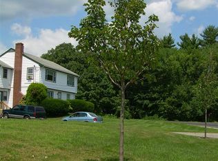 120 Kent Farm Rd FLOOR 2, Hampstead, NH 03841