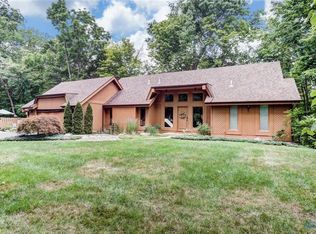 25908 W River Rd, Perrysburg, OH 43551