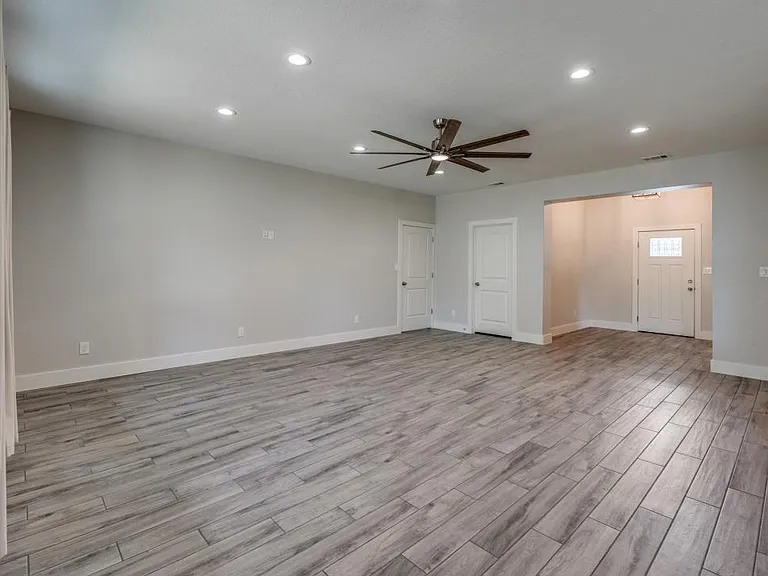 1848 Tanglewood Trl — Photo 6