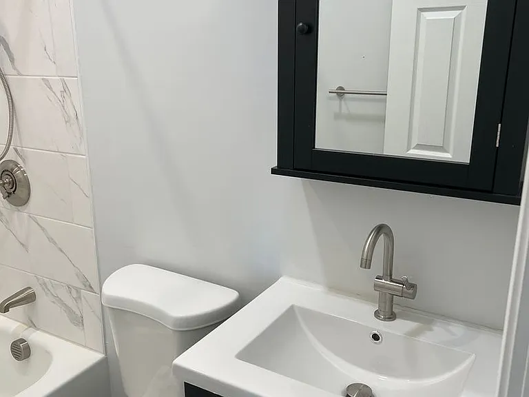 20 Alfred St — Photo 8