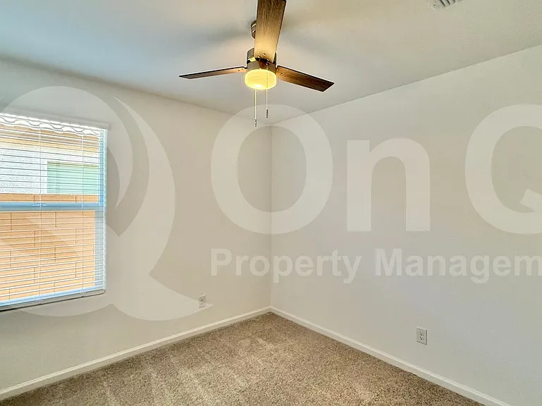 17408 N Del Mar Ave — Photo 14