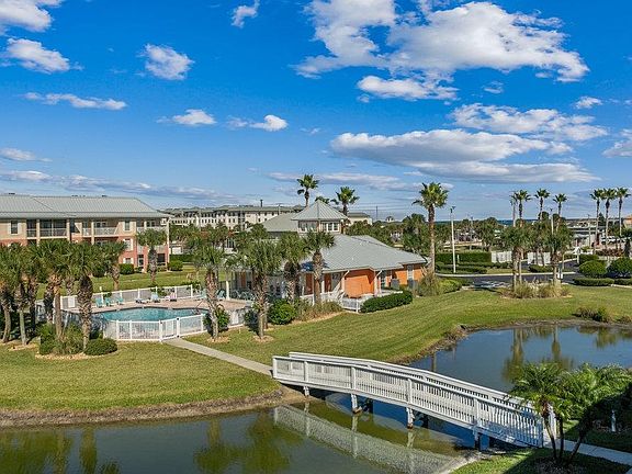 2nd image of 275 Atlantis Cir Unit 303F