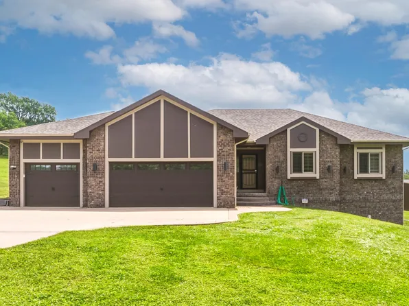 2849 Birdsley Rd, Council Bluffs, IA 51503