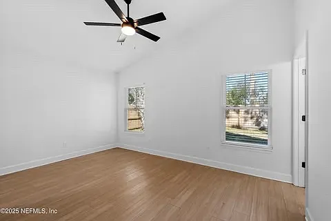 4624 4th Ave — Photo 14