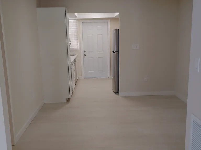 5323 Desoto Pl #A — Photo 8