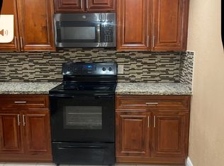 6025 SW 34th St #R, Hollywood, FL 33023