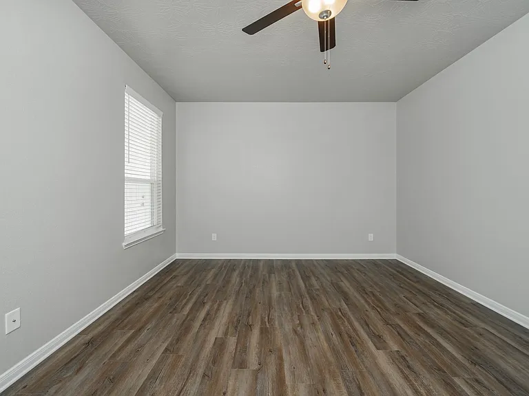 1129 Trellis Pass — Photo 23
