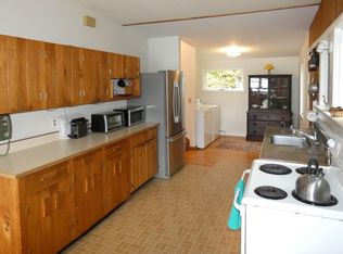 1759 Little Sunapee Rd, New London, NH 03257