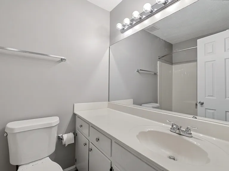 180 Lake Somerset Crst NW — Photo 19