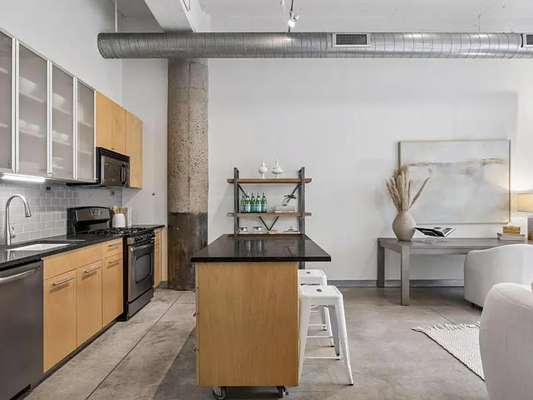 700 Washington Ave N #419 — Photo 10