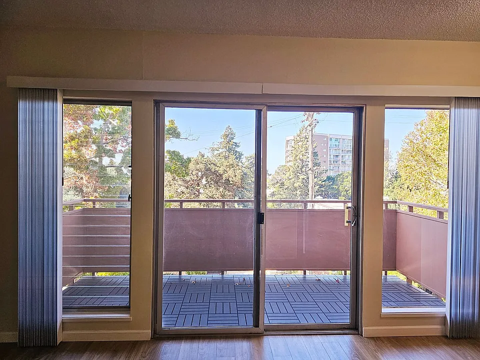 300 Monte Vista Ave