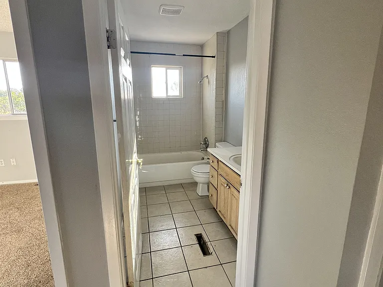 405 Loma Linda Dr #A — Photo 21
