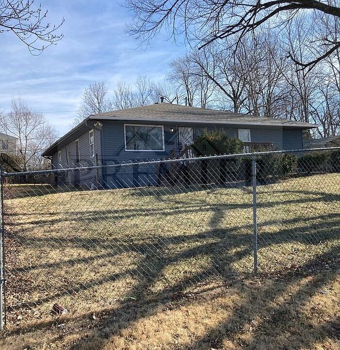 1st image of 5935 Cypress Pl
