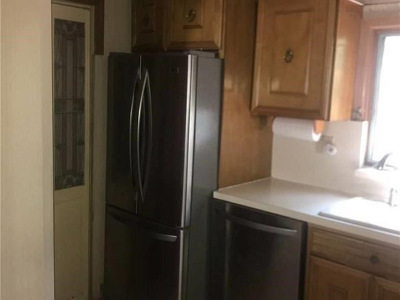 4th image of 8711 Santiago St