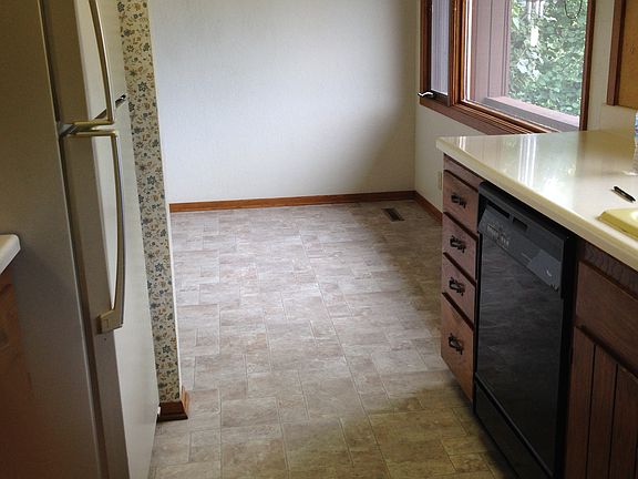 Efficient galley kitchen