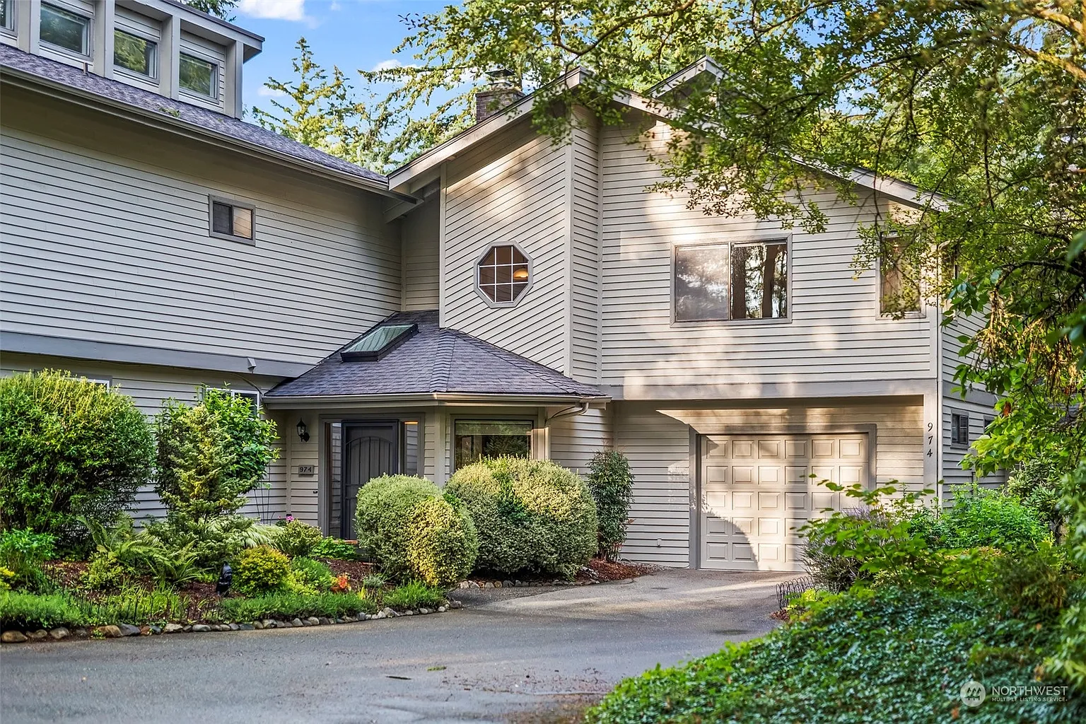 974 9th Circle #18 photo 1