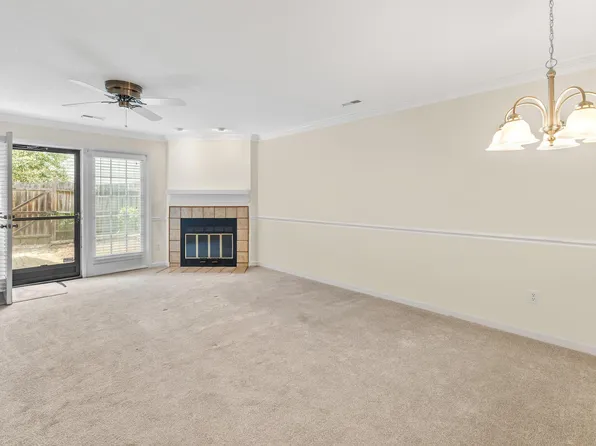 1708 Township Cir, Raleigh, NC 27609