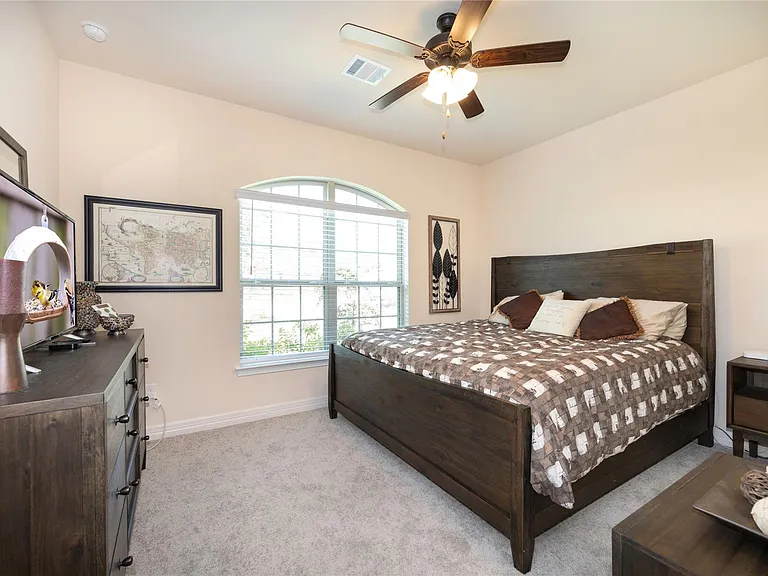 204 Golden Shiner Dr — Photo 30