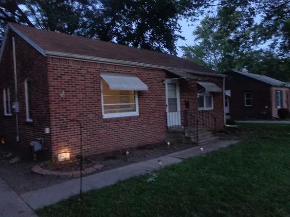 409 19th St, West Des Moines, IA 50265