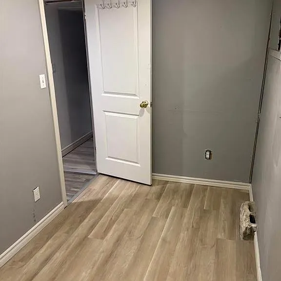 3577 King St #BASEMENT — Photo 12