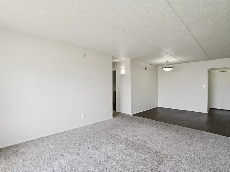 The Heights of Southfield Apartments — Photo 23