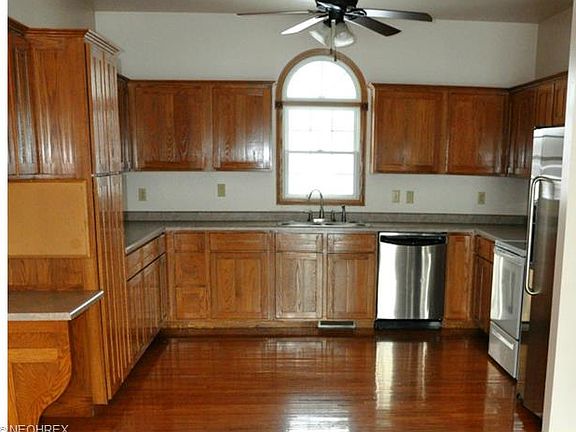 5th image of 6022 Birch Ln