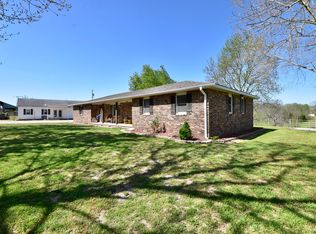 838 E 385th Rd, Dunnegan, MO 65640