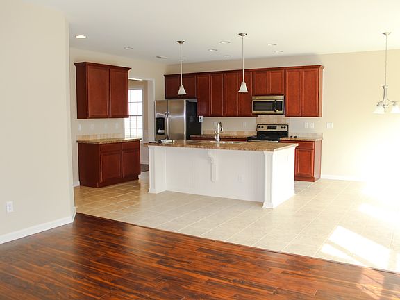 5th image of 1950 Piperton Ln
