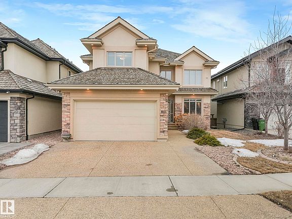 3rd image of 3313 Cameron Heights Lndg NW