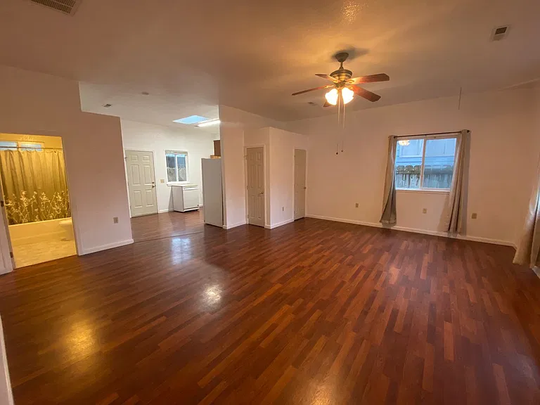 2259A Dogwood Rd — Photo 3