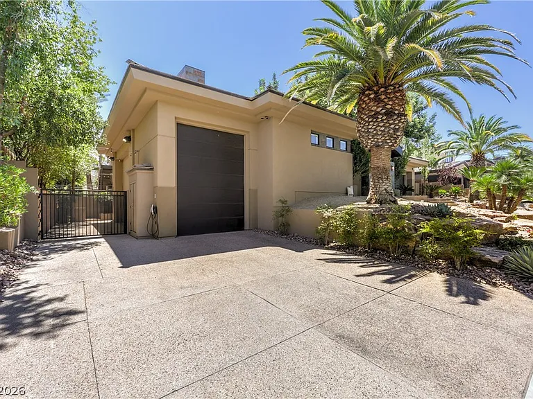 1501 Foothills Village Dr — Photo 7