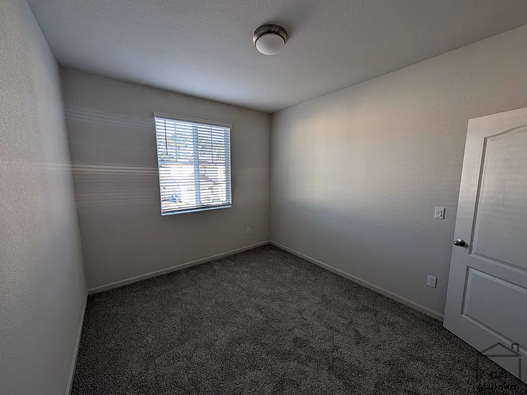 4181 Markovich Ct — Photo 38