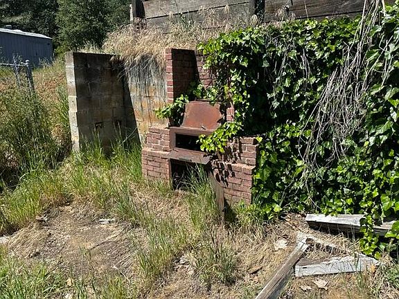 2nd image of 3909 Los Gatos Ave