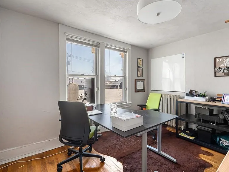 Bedroom 1/office