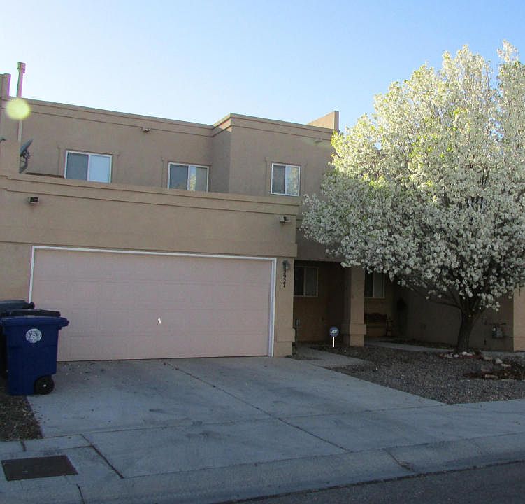 1st image of 2927 Quail Pointe Dr NW
