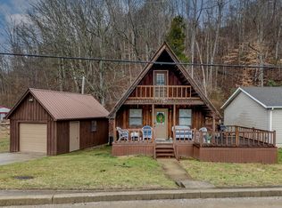 99 Highway 36, Frenchburg, KY 40322