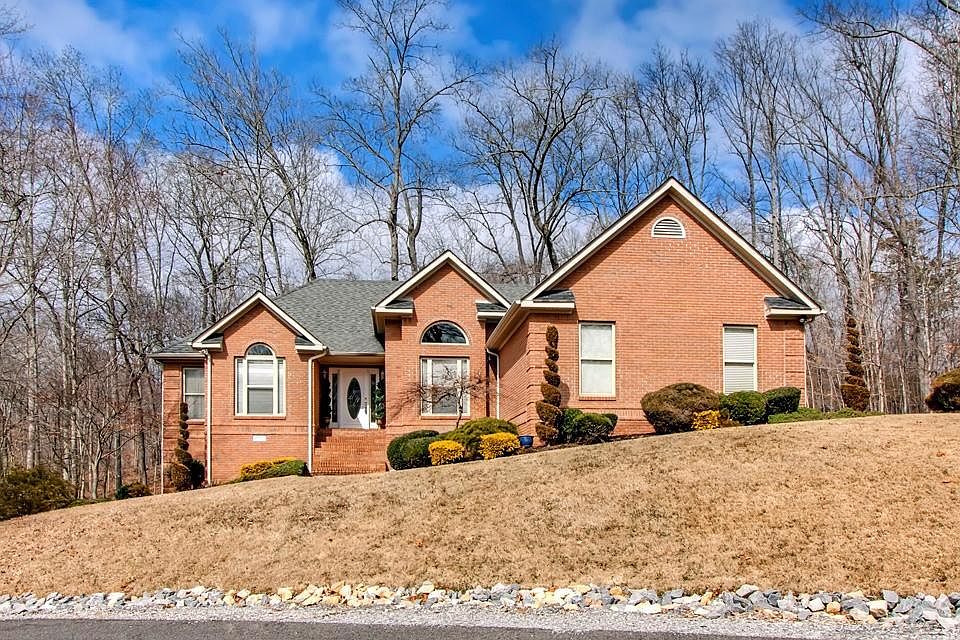 1st image of 105 Daloga Lane