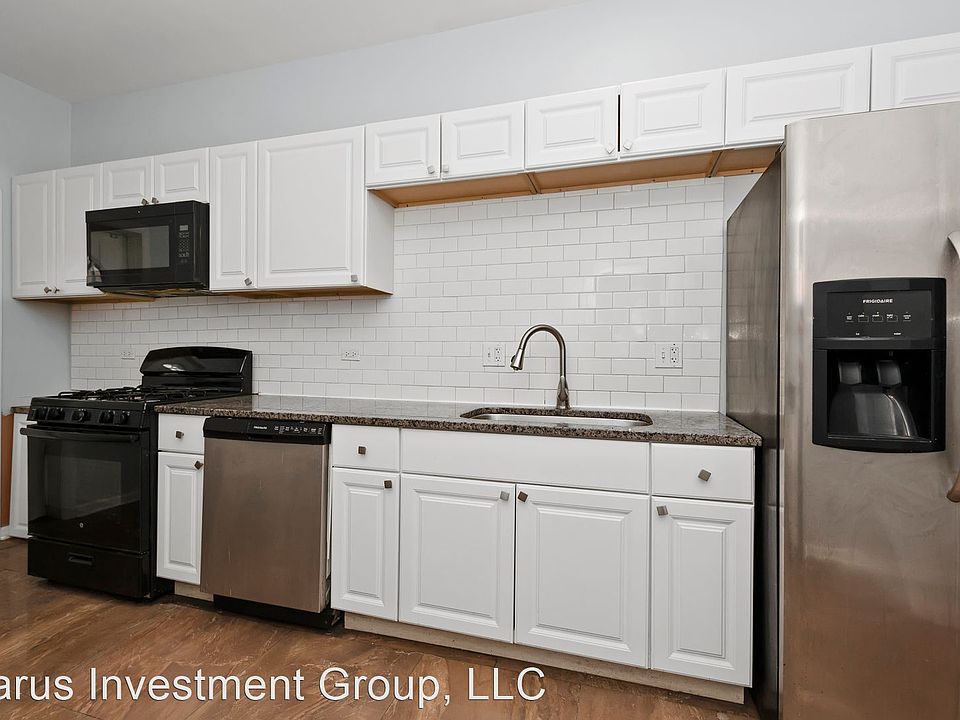 1st image of 5711 S Calumet Ave APT 2N