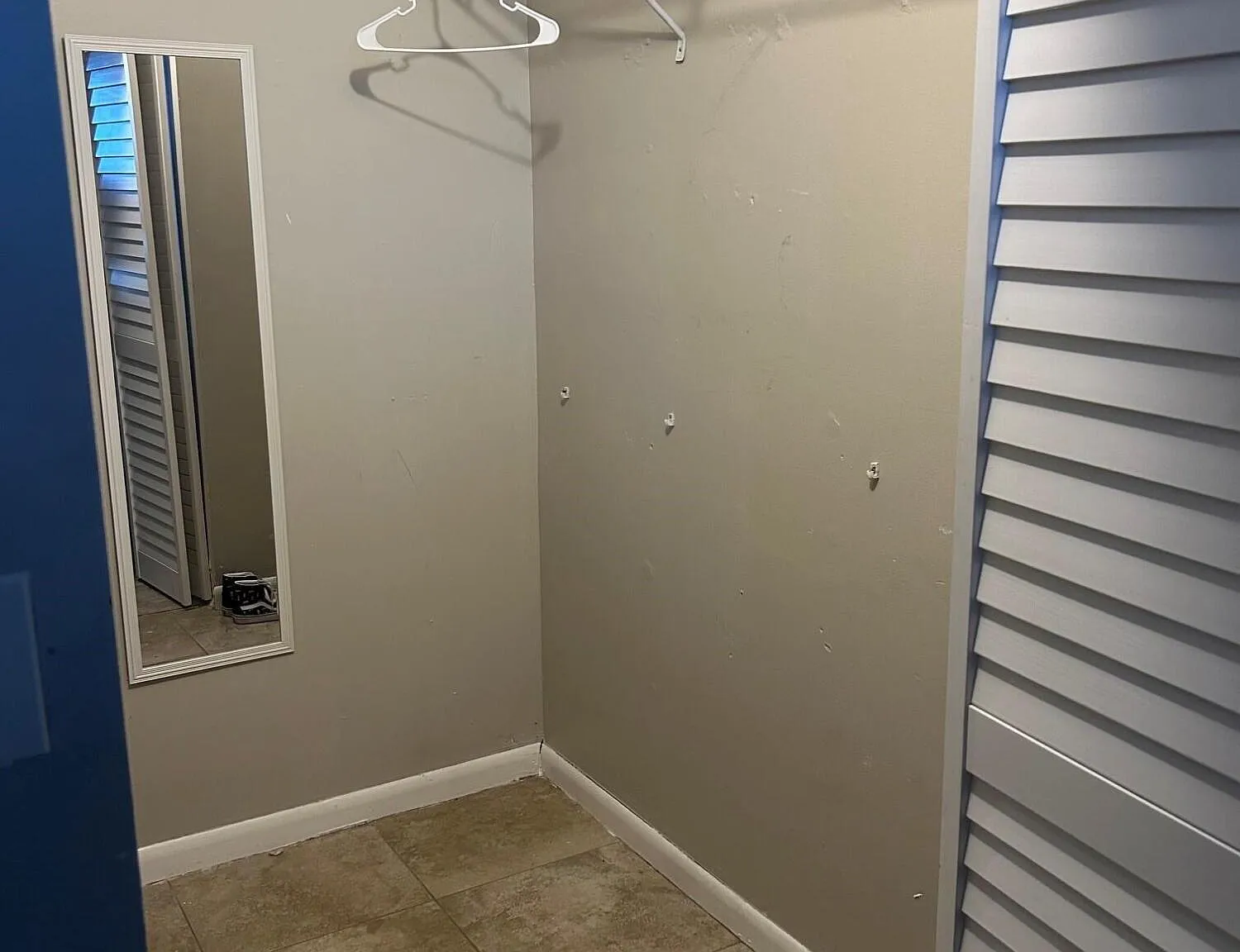 3 bed, 2.0 bath, 1227 sqft, $2,550 — Photo 4